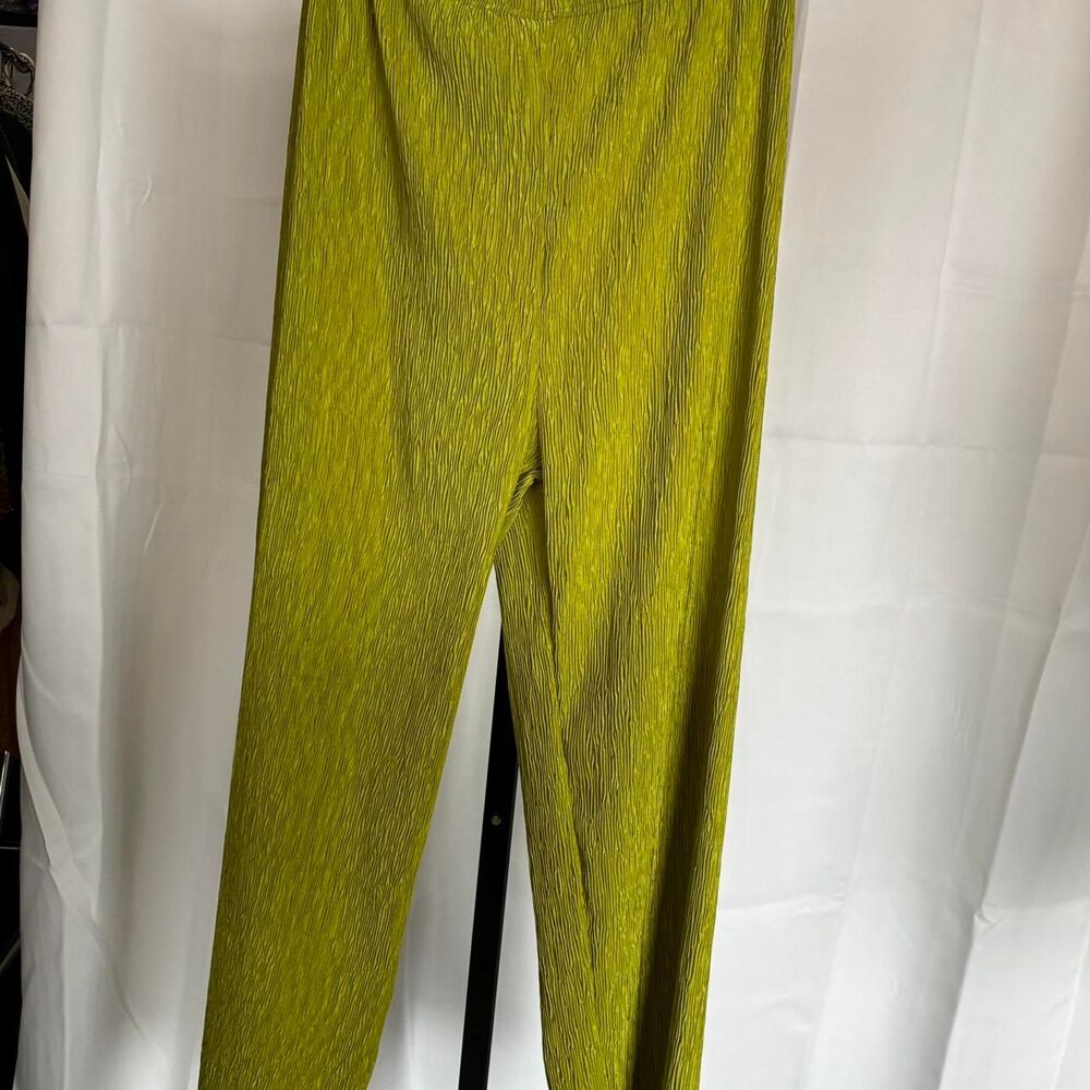 Shein Women's Green and Yellow Suit - Picture 2 of 2